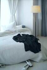 ヨウヘイ オオノ×レイ ビームス“燕尾服”フォルムのジャケット＆パンツ、優雅なドレープで｜写真3