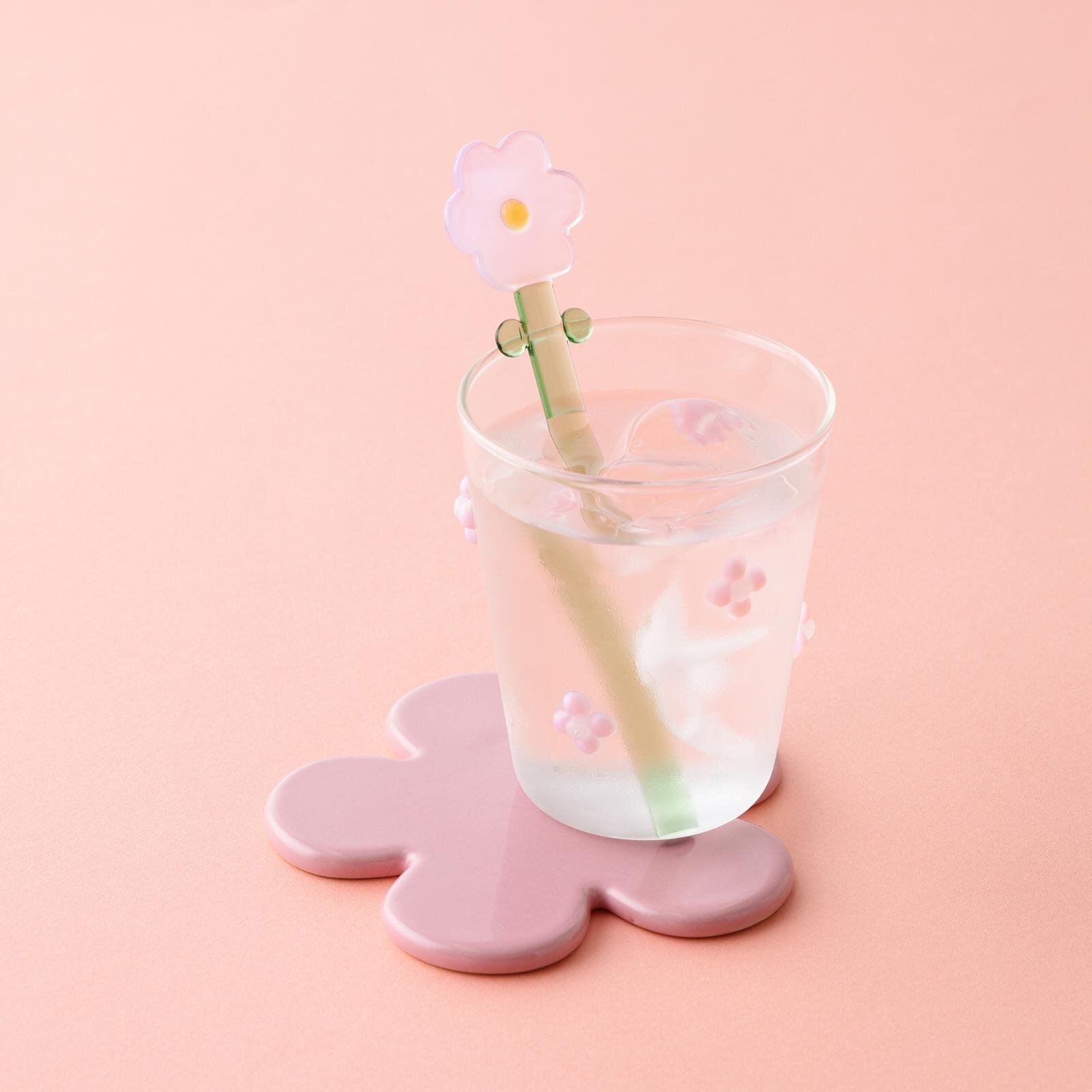 フランフラン“刺繡風フラワー柄”テーブルウェア、ふっくらマグ＆ティーポットで楽しむおうちカフェ｜写真9