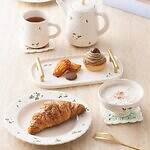 フランフラン“刺繡風フラワー柄”テーブルウェア、ふっくらマグ＆ティーポットで楽しむおうちカフェ｜写真1