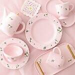 フランフラン“刺繡風フラワー柄”テーブルウェア、ふっくらマグ＆ティーポットで楽しむおうちカフェ｜写真2