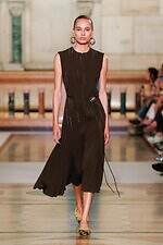 トリー バーチ 2026年春夏コレクション - スポーツウェアをロマンティックに｜写真14