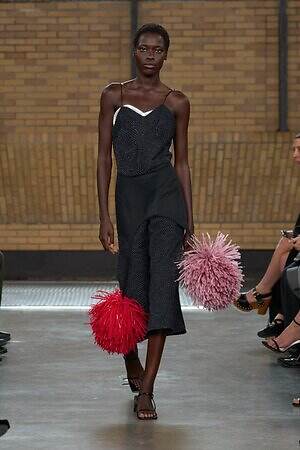 カルバン・クライン(Calvin Klein) 2026年春夏ウィメンズ&メンズコレクション  - 写真33