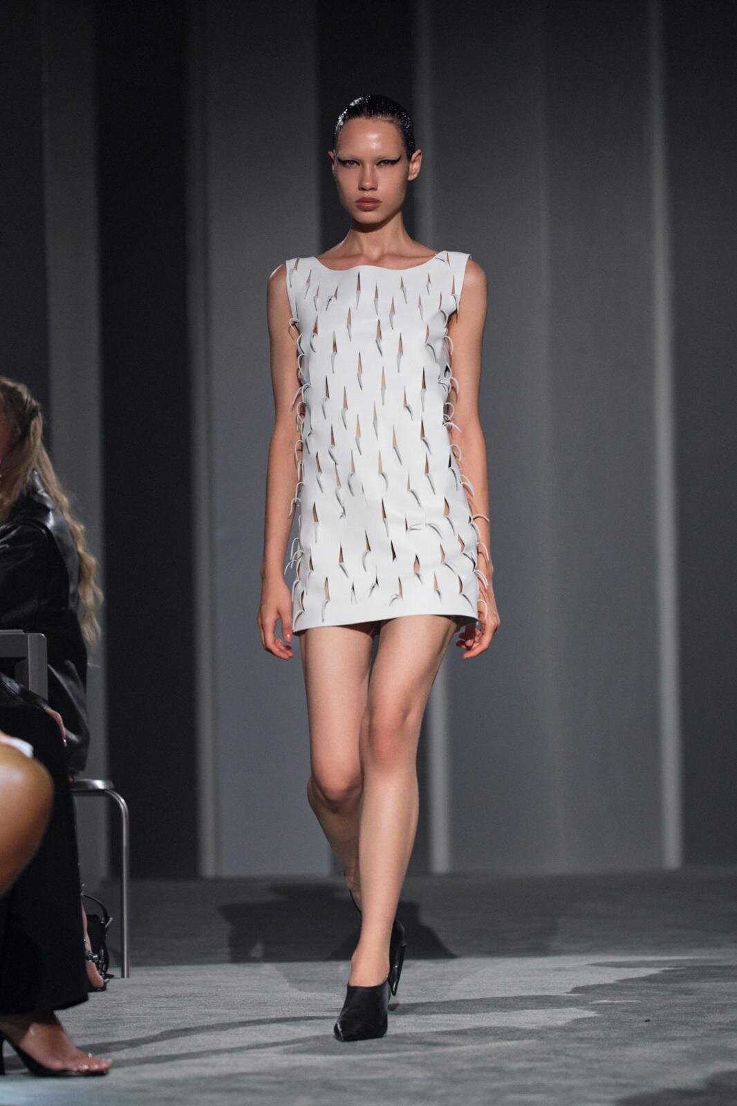 アレキサンダー ワン 2026年春夏<span>コレクション</span> - 写真24