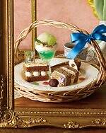 アフタヌーンティー・ティールーム、ルノワールの名画《ピアノを弾く少女たち》着想アフタヌーンティー｜写真1