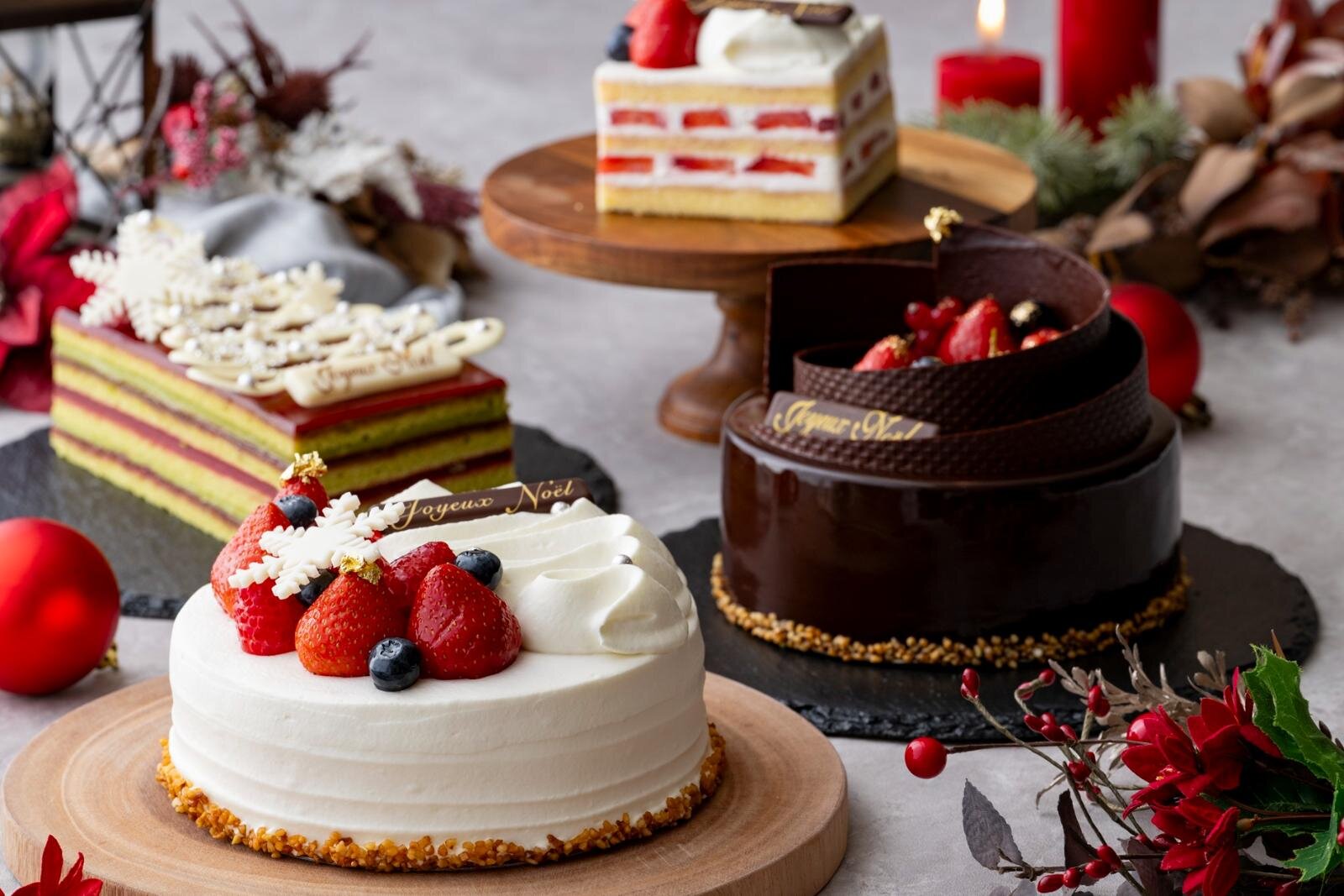 フランボワーズ｜東京プリンスホテル25年クリスマスケーキ、手描きツリーのピスタチオや“お城風”チョコ