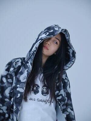 ア ベイシング エイプ×コム デ ギャルソン“星形ワッペン”のバーシティジャケット、大阪限定で｜写真19