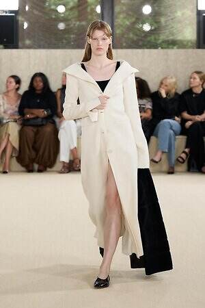 トーテム(TOTEME) 2026年春夏ウィメンズコレクション  - 写真3