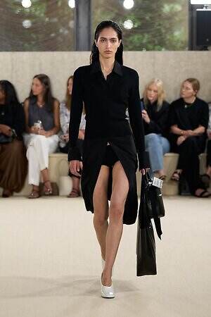 トーテム(TOTEME) 2026年春夏ウィメンズコレクション  - 写真17