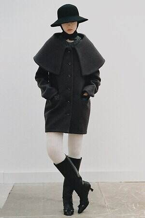 フェティコ“ホワイトトリム”のケープカーディガン＆レース柄ニットトップス、伊勢丹新宿限定で｜写真6