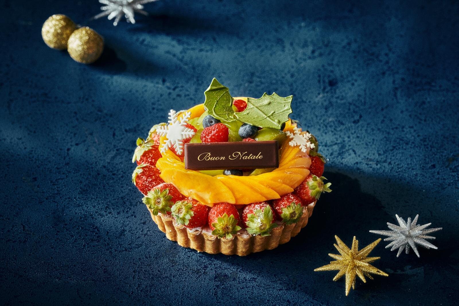 グランド ハイアット 東京25年クリスマスケーキ、サンタモチーフのムースや“惑星型チョコ”ケーキ｜写真4