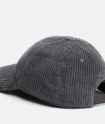 ボッテガ・ヴェネタ、“ペンギン＆クジラ”刺繍の軽量コットンキャップ｜写真8