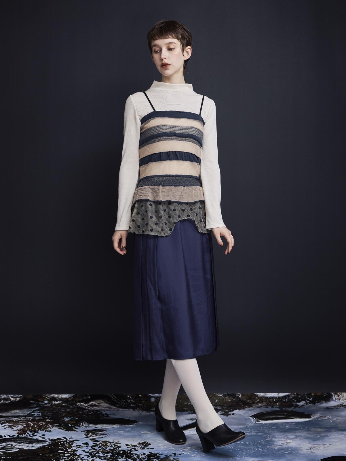 ネイビー・ウォ(NAVY.WO) 2025-26年秋冬ウィメンズコレクション  - 写真3