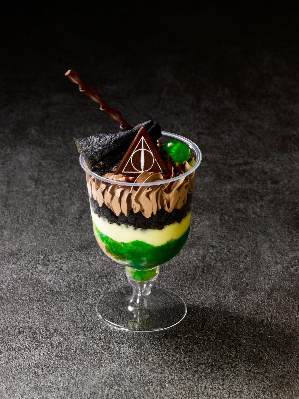 ハリー・ポッター「闇の魔術」着想ハロウィンスイーツ、濃厚チョコパンケーキなどスタジオツアー東京で｜写真2
