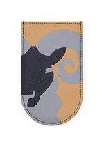 デルヴォー“12星座”のカードホルダー、レザーパネルの神秘的な星座モチーフ｜写真1