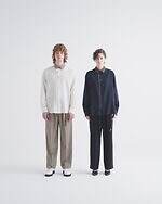 ダックス×クルニ“ハウスチェック柄”ロングコートやアシンメトリーシャツ｜写真3