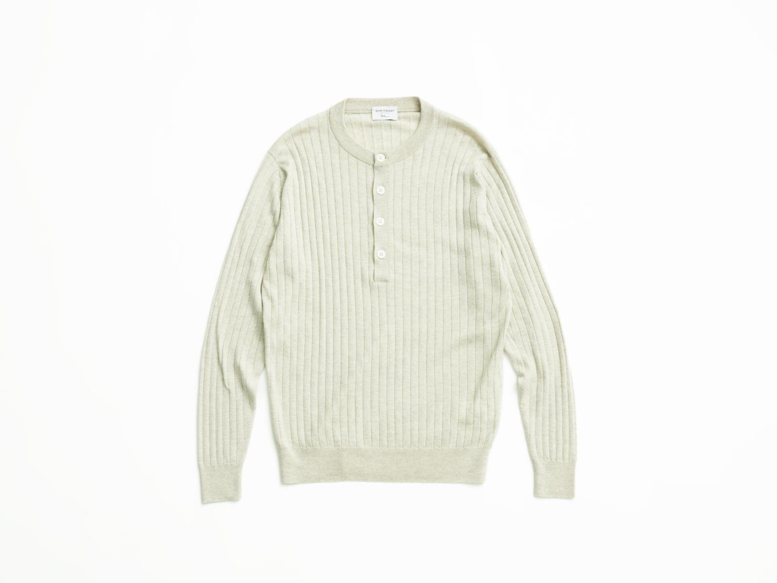 「ヘンリーネック メリノエクストラファイン ニット」67,100円