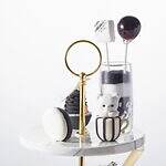 ルワンジュ東京「モノトーン」アフタヌーンティー、純白テディベア＆黒ごまパンナコッタなど白黒スイーツ｜写真3