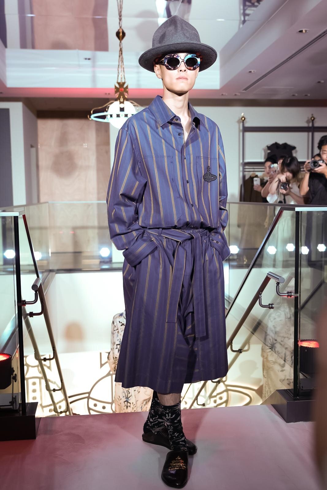 ヴィヴィアン・ウエストウッド青山旗艦店オープンを祝したミニショー、ブランドのDNAで溢れさせて｜写真8