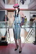 ヴィヴィアン・ウエストウッド青山旗艦店オープンを祝したミニショー、ブランドのDNAで溢れさせて｜写真10