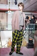 ヴィヴィアン・ウエストウッド青山旗艦店オープンを祝したミニショー、ブランドのDNAで溢れさせて｜写真15