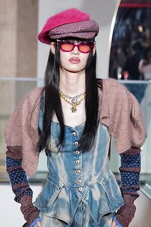 ヴィヴィアン・ウエストウッド青山旗艦店オープンを祝したミニショー、ブランドのDNAで溢れさせて|写真11