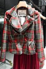 ヴィヴィアン・ウエストウッド、“ヴィーナス”主役の西洋絵画風ショルダーバッグ＆ねじれラブジャケット｜写真11