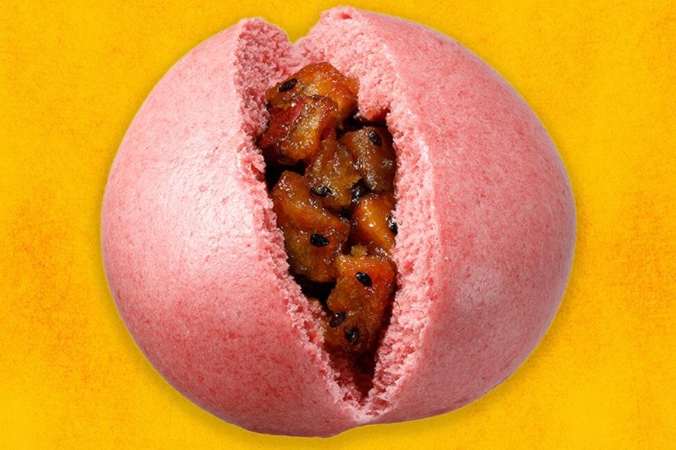 中華｜ローソン「大学いもまん」カリカリ食感＆甘いタレの“紅天使”入り、秋限定“お芋カラー”の中華まん