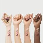 バーバリー ビューティ2025年冬コスメ、“トレンチコート着想”アイシャドウに新色ヌード×モーヴ｜写真3