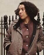 マーガレット・ハウエル×バブアーのアウター、“太畝コーデュロイ襟”のオイルトレンチコートなど｜写真21