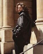 マーガレット・ハウエル×バブアーのアウター、“太畝コーデュロイ襟”のオイルトレンチコートなど｜写真27