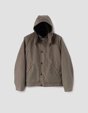 マーガレット・ハウエル×バブアーのアウター、“太畝コーデュロイ襟”のオイルトレンチコートなど｜写真5