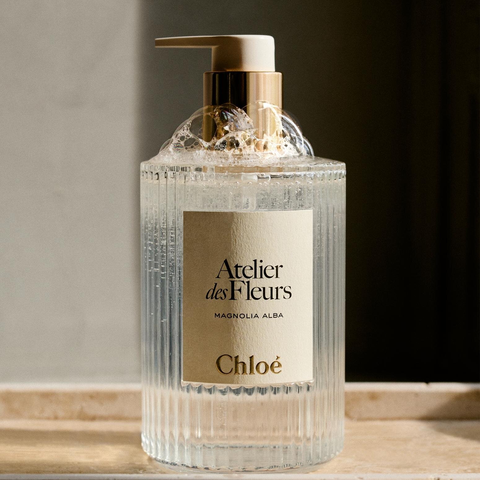 クロエ アトリエ デ フルール パフュームド シャワージェル 全5種 300mL 各8,690円＜新製品＞