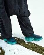 “螺旋着想”渦巻きブーツ＆湾曲ソールの3Dプリントシューズ、アライブフォームから｜写真3