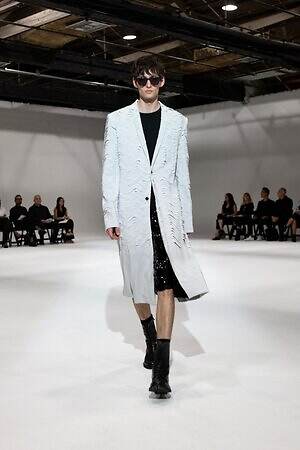 リンシュウ(RYNSHU) 2026年春夏ウィメンズ&メンズコレクション  - 写真3