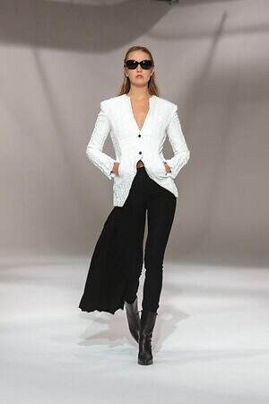 リンシュウ(RYNSHU) 2026年春夏ウィメンズ&メンズコレクション  - 写真12