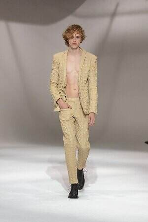 リンシュウ(RYNSHU) 2026年春夏ウィメンズ&メンズコレクション  - 写真18