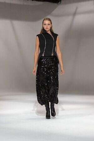 リンシュウ(RYNSHU) 2026年春夏ウィメンズ&メンズコレクション  - 写真51