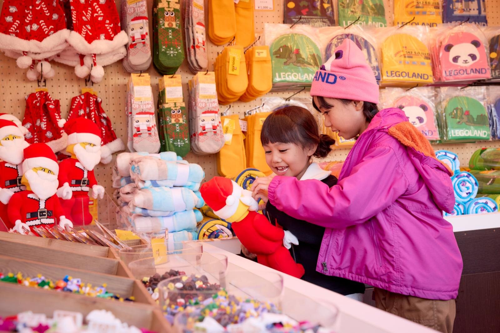 名古屋「レゴランド」クリスマスイベント、“踏むと音が鳴る”イルミネーションや謎解きゲーム｜写真6