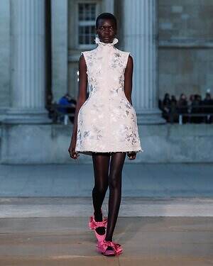 アーデム(ERDEM) 2026年春夏ウィメンズコレクション  - 写真7