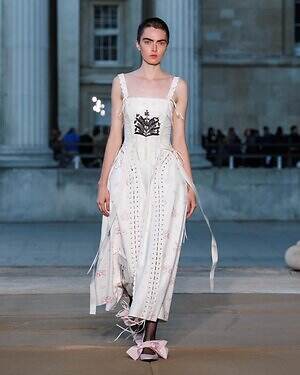 アーデム(ERDEM) 2026年春夏ウィメンズコレクション  - 写真9