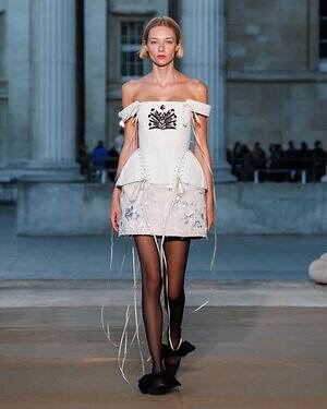 アーデム(ERDEM) 2026年春夏ウィメンズコレクション  - 写真10