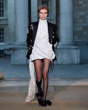 アーデム(ERDEM) 2026年春夏ウィメンズコレクション  - 写真40