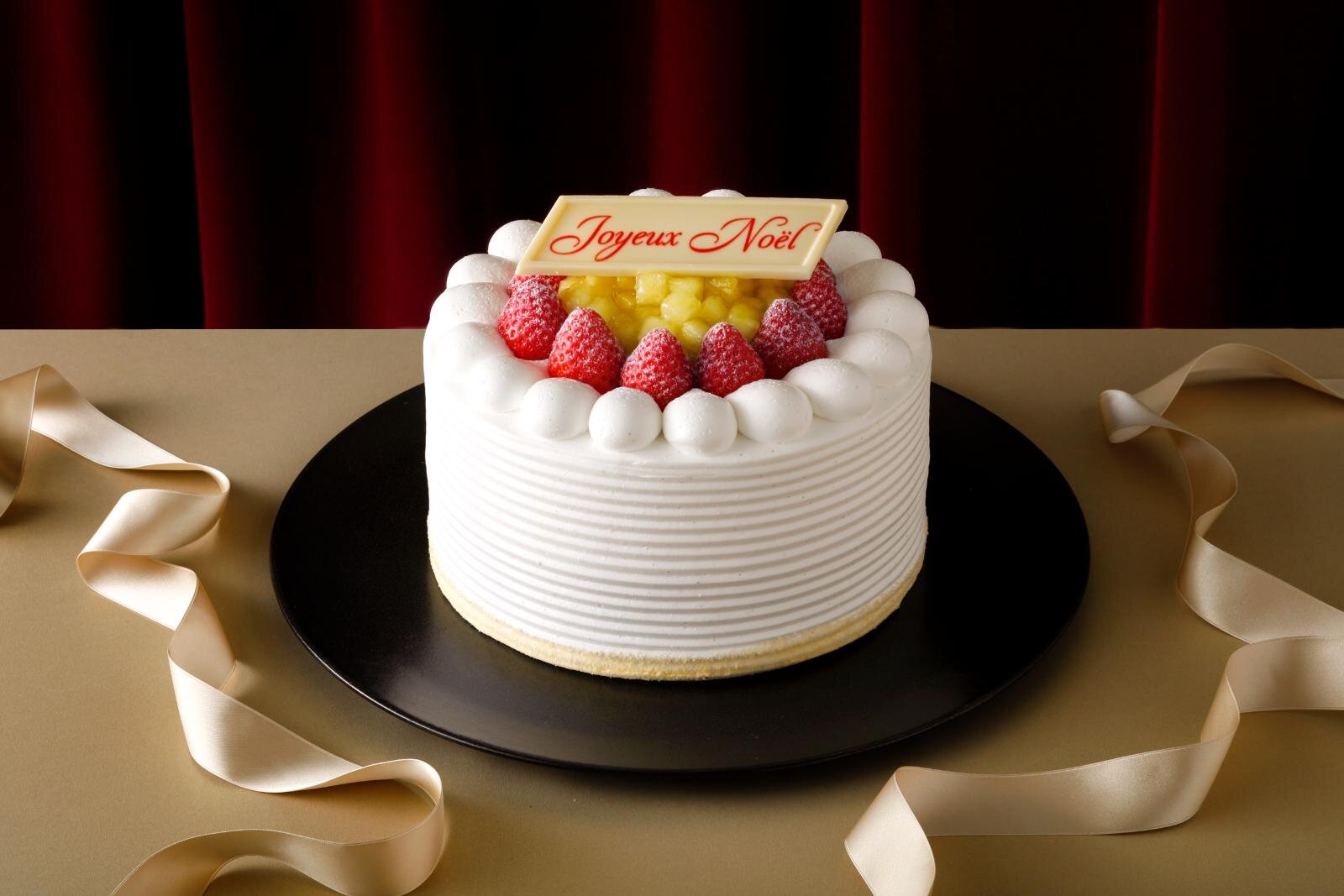 エクストラスーパーダブルショートケーキ(直径18cm×高さ9cm 6～8名用) 34,000円