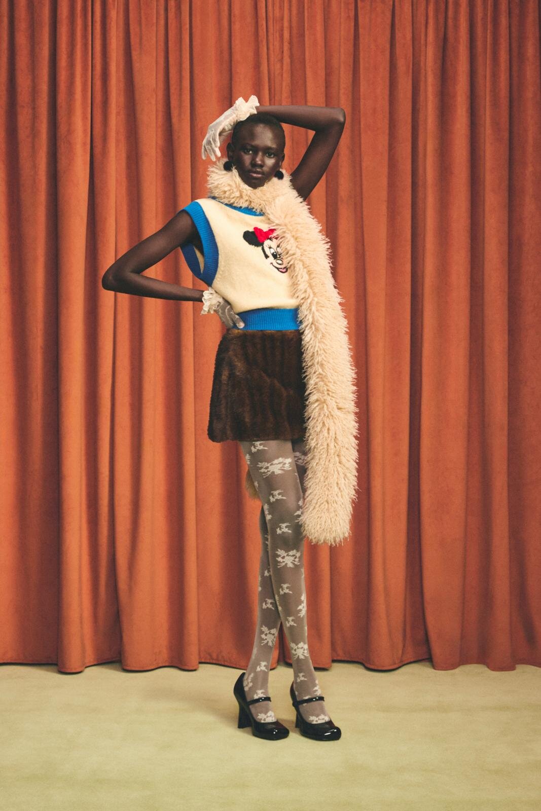 ZARA×ディズニー“ミッキー＆フレンズ”着想ウェア、ミニーのリボンカーディガンやファーコート｜写真97