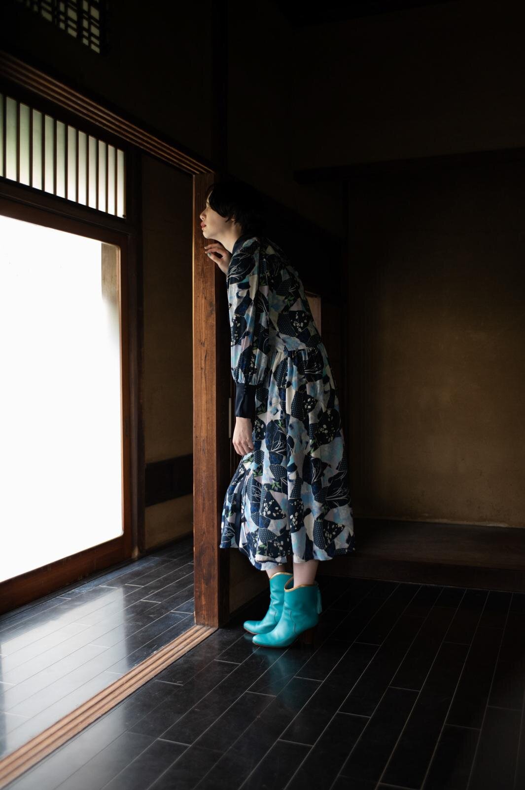 アローブ(Arobe) 2025-26年秋冬ウィメンズコレクション  - 写真3