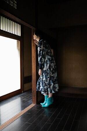 アローブ(Arobe) 2025-26年秋冬ウィメンズコレクション  - 写真3