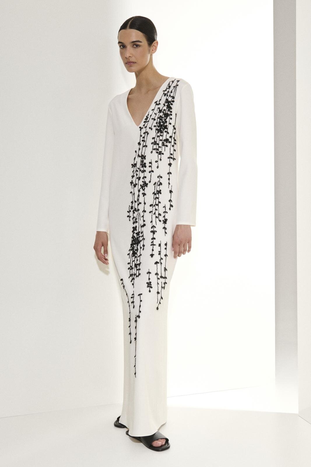 キートン(Kiton) 2026年春夏ウィメンズコレクション  - 写真33