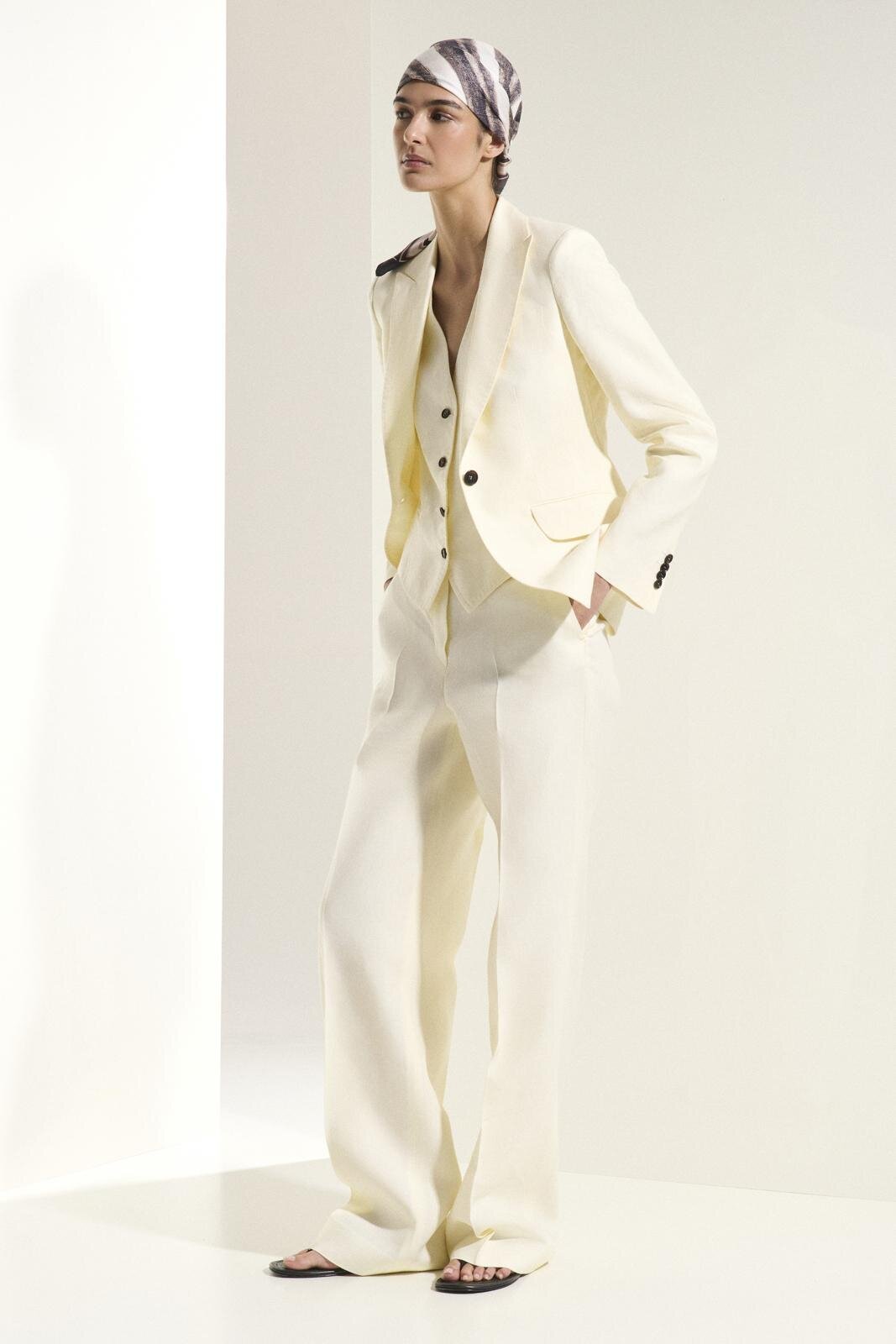 キートン(Kiton) 2026年春夏ウィメンズコレクション  - 写真34