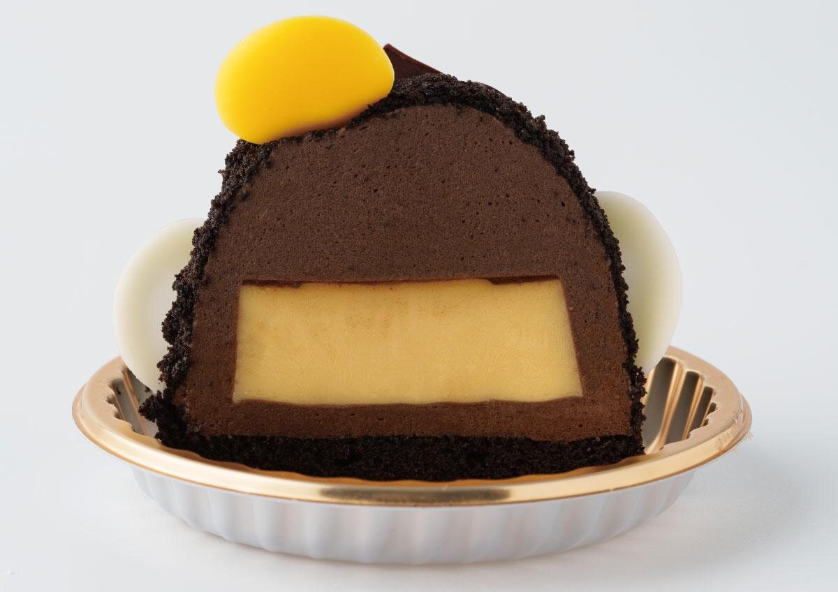 名古屋のひよこ型スイーツ「お月見ぴよりん」チョコババロア×濃厚プリンに満月チョコを添えて｜写真2