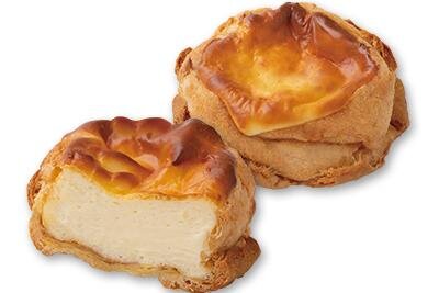 ビアードパパ「焼きチーズケーキシュー」濃厚チーズケーキをシュー生地にイン！新感覚スイーツが復刻